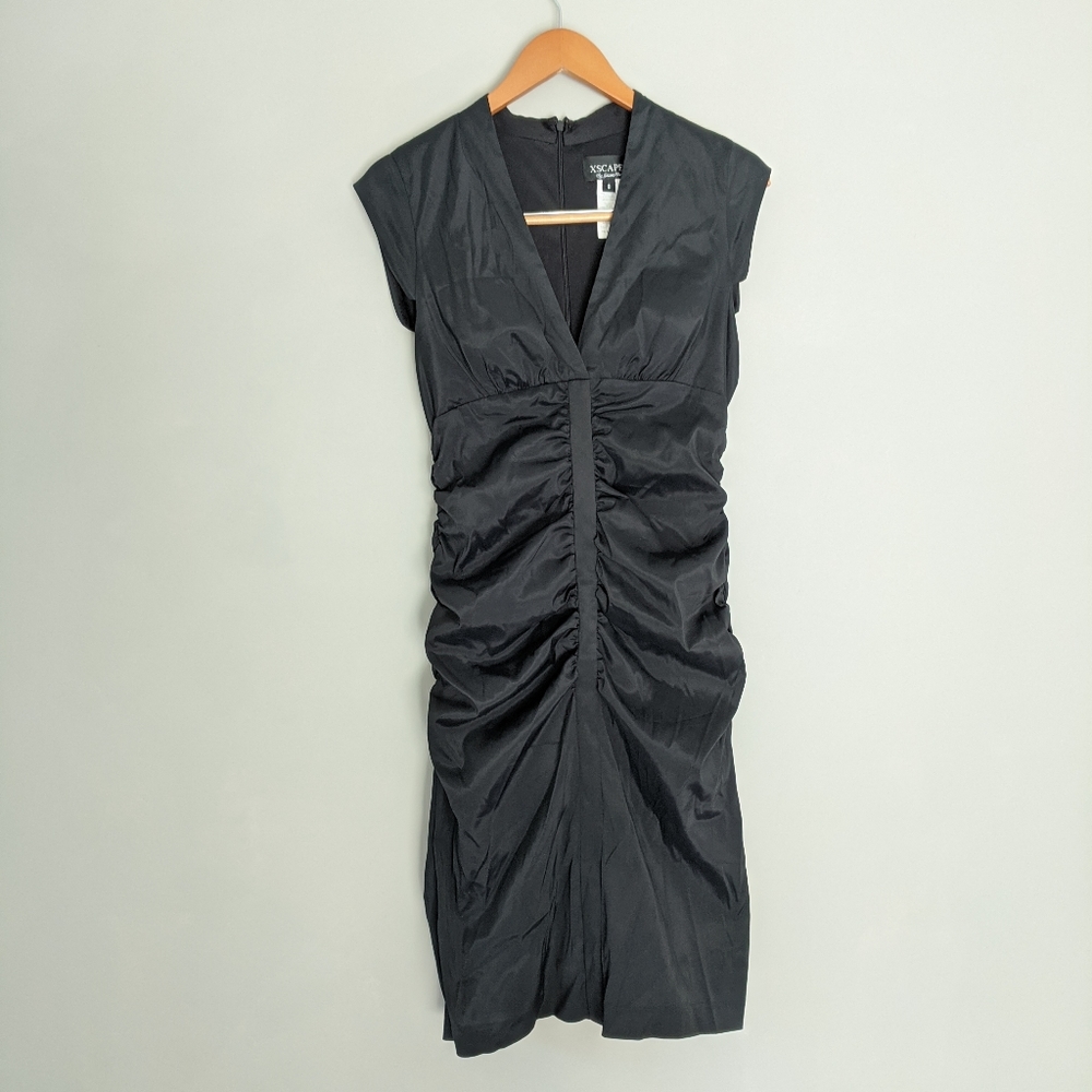 Curve Hugging Xscape By Joanna Chen - image 1